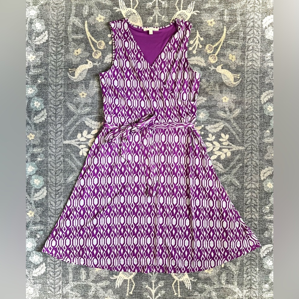 41 Hawthorn Midi Dress in Purple with Geometric Pattern